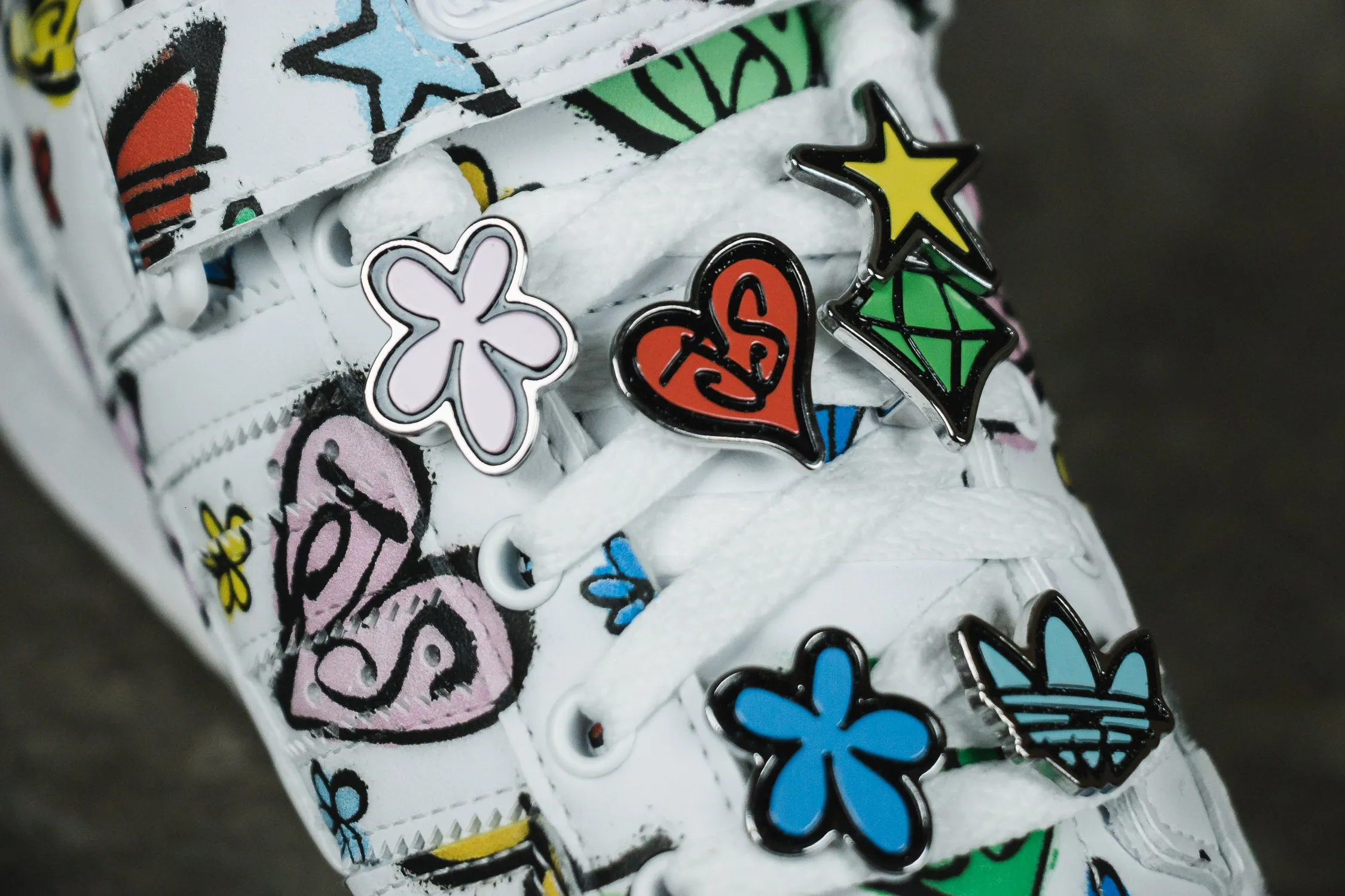 adidas Forum 84 Low x Jeremy Scott "Monogram Graffiti"