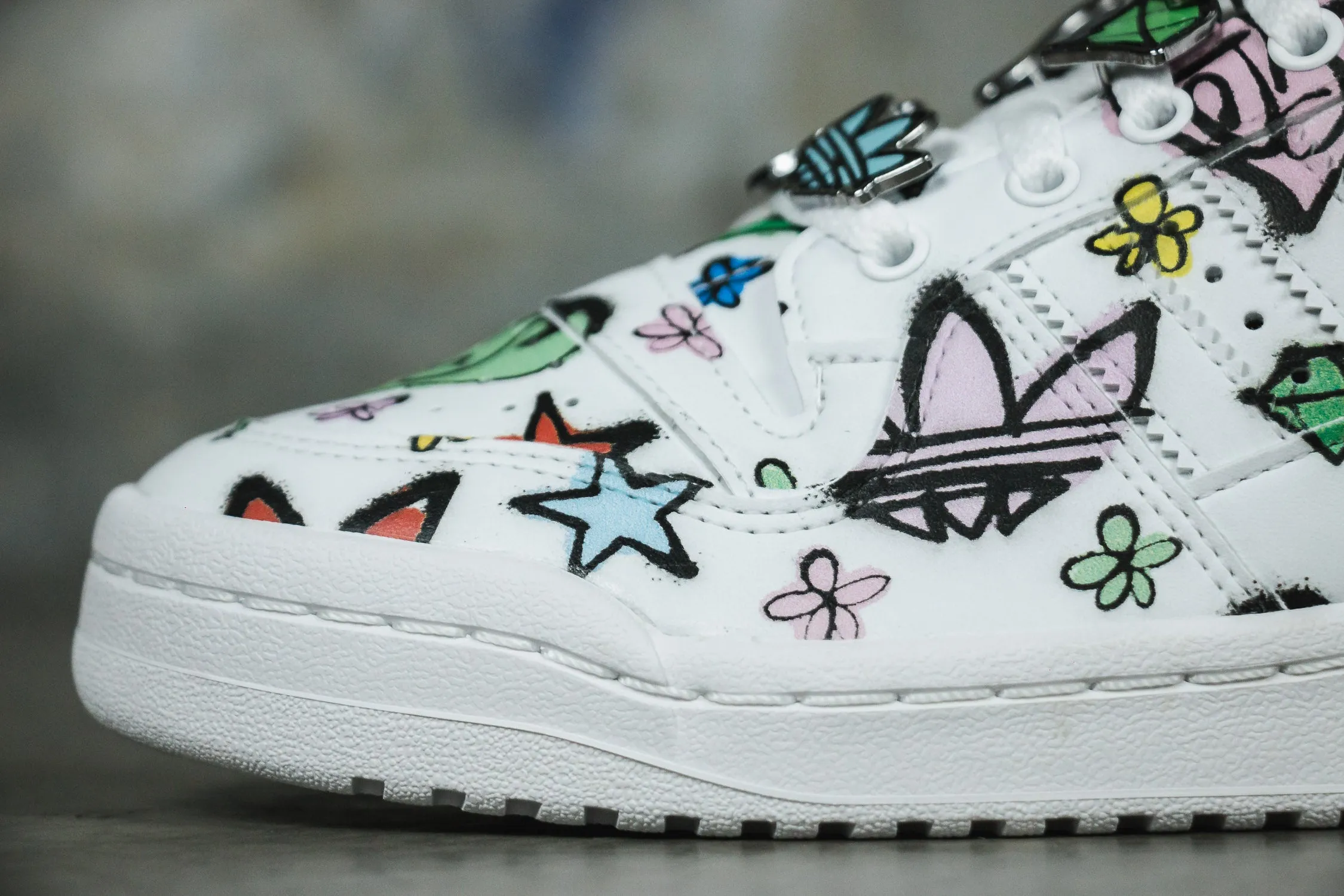 adidas Forum 84 Low x Jeremy Scott "Monogram Graffiti"