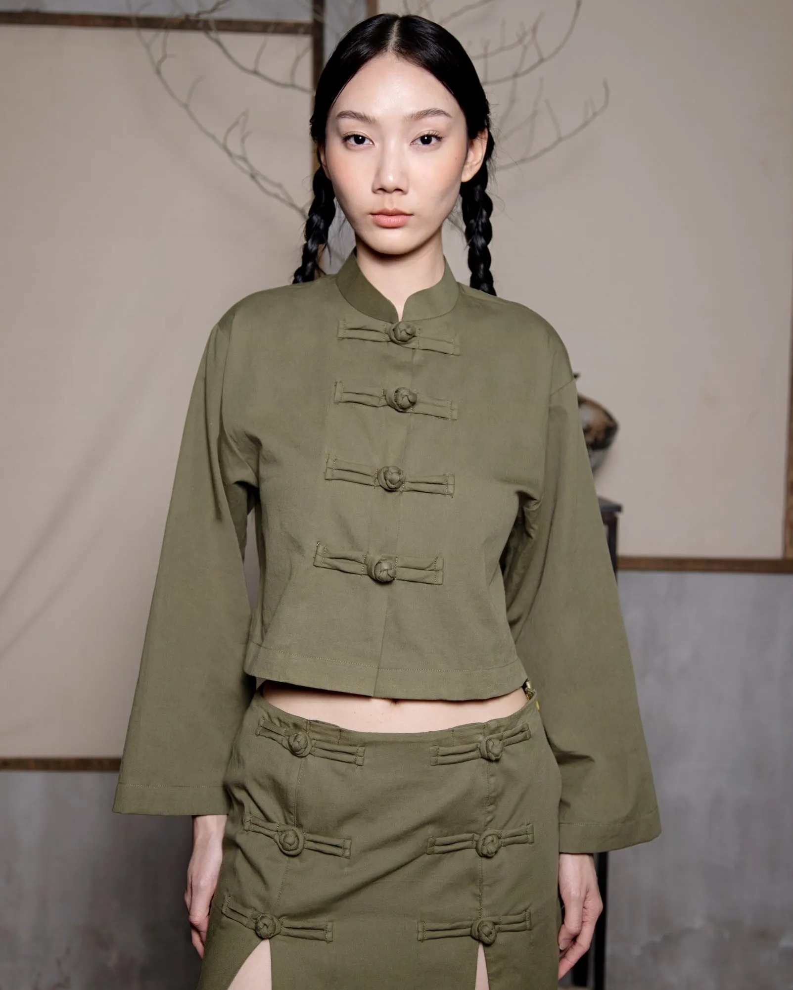 Chang Tang Krop / Slit Skirt Pankou Depan (Army Green)