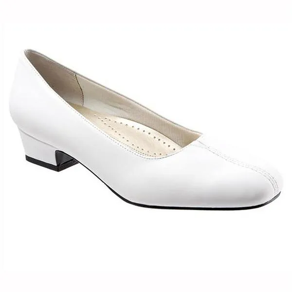 Doris White Leather Pump (Women's)