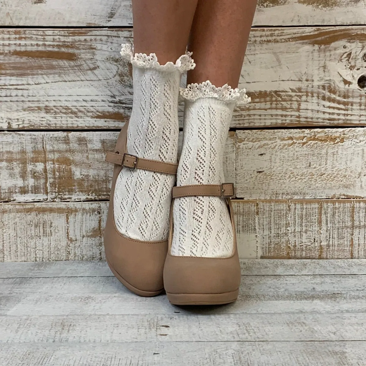 LACE crochet lace ankle socks - cream