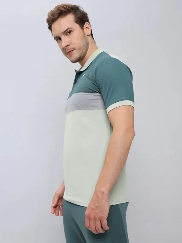 Men Colorblock Slim Fit Polo T-shirt with MATPIQ