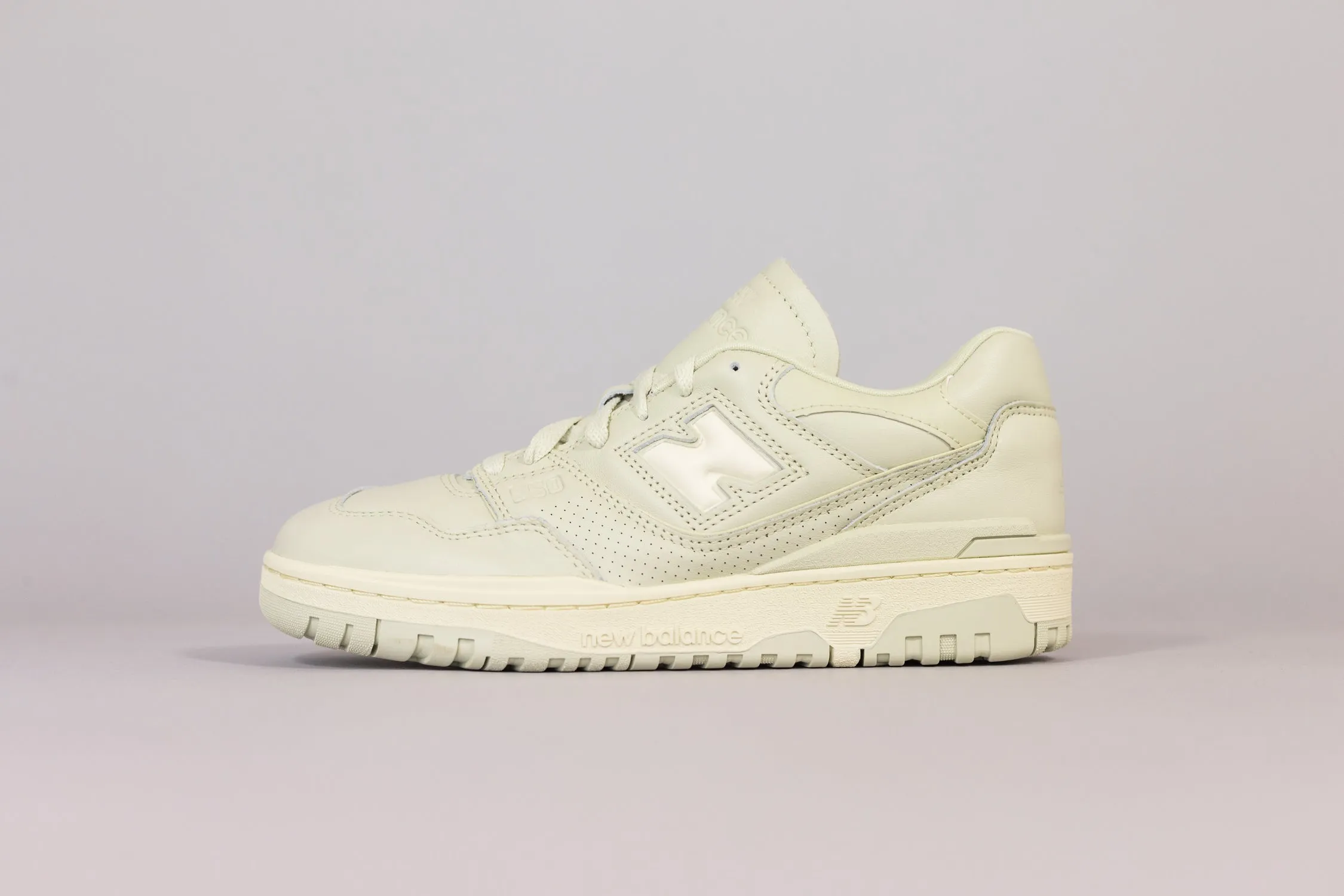 New Balance 550 'Deep Lichen Green'